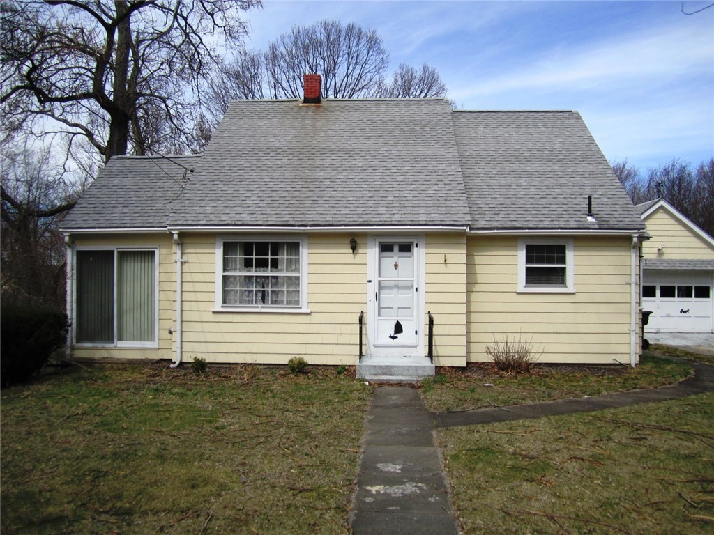 779 Toll Gate Road Warwick, RI 02886 - Photo 2 of 16 Gallery Image 2