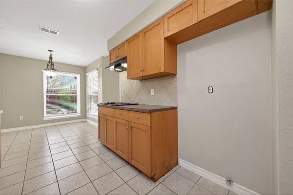 $1,980 | 18918 Droitwich Drive, Humble, TX 77346