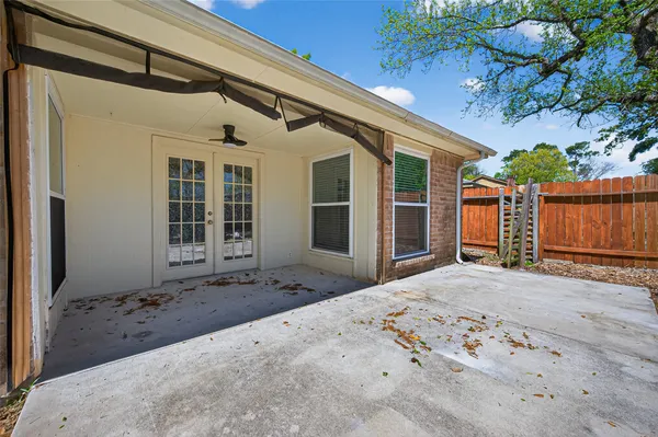 $1,980 | 18918 Droitwich Drive, Humble, TX 77346