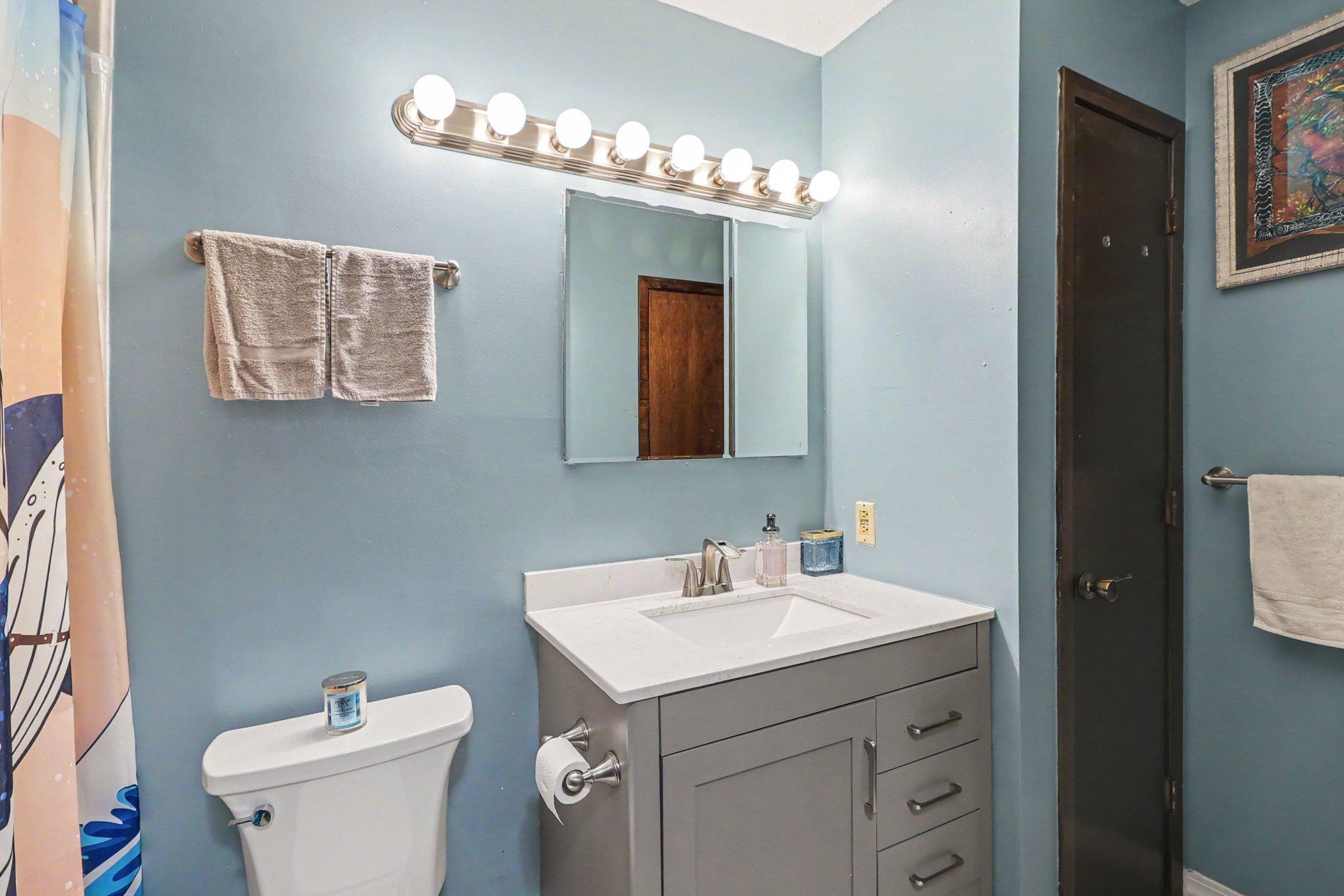 4490 Woodgate Point Eagan, MN 55122 - Photo 15 of 24