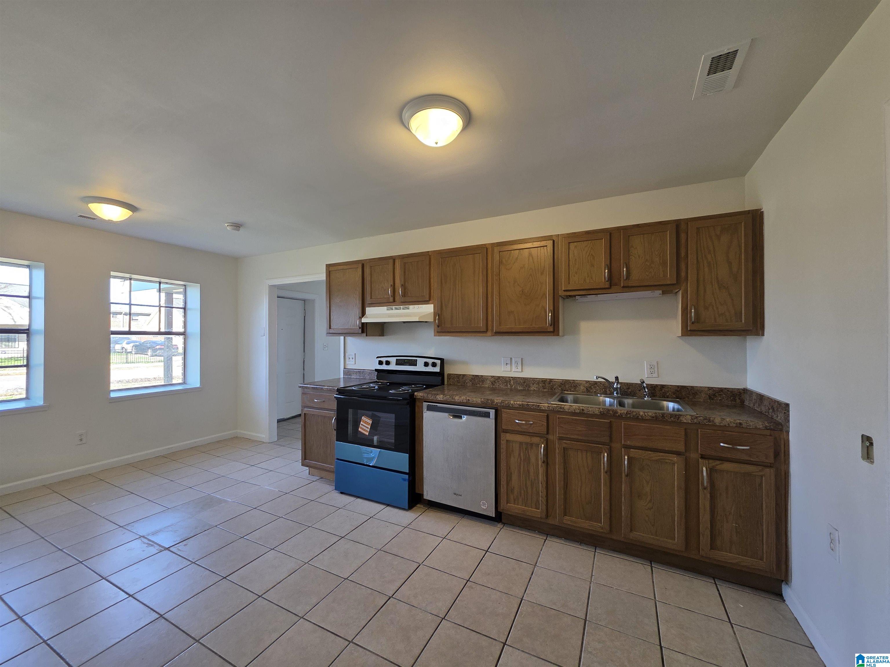 417 Goldwire Street Southwest Birmingham, AL 35211 - Photo 11 of 21