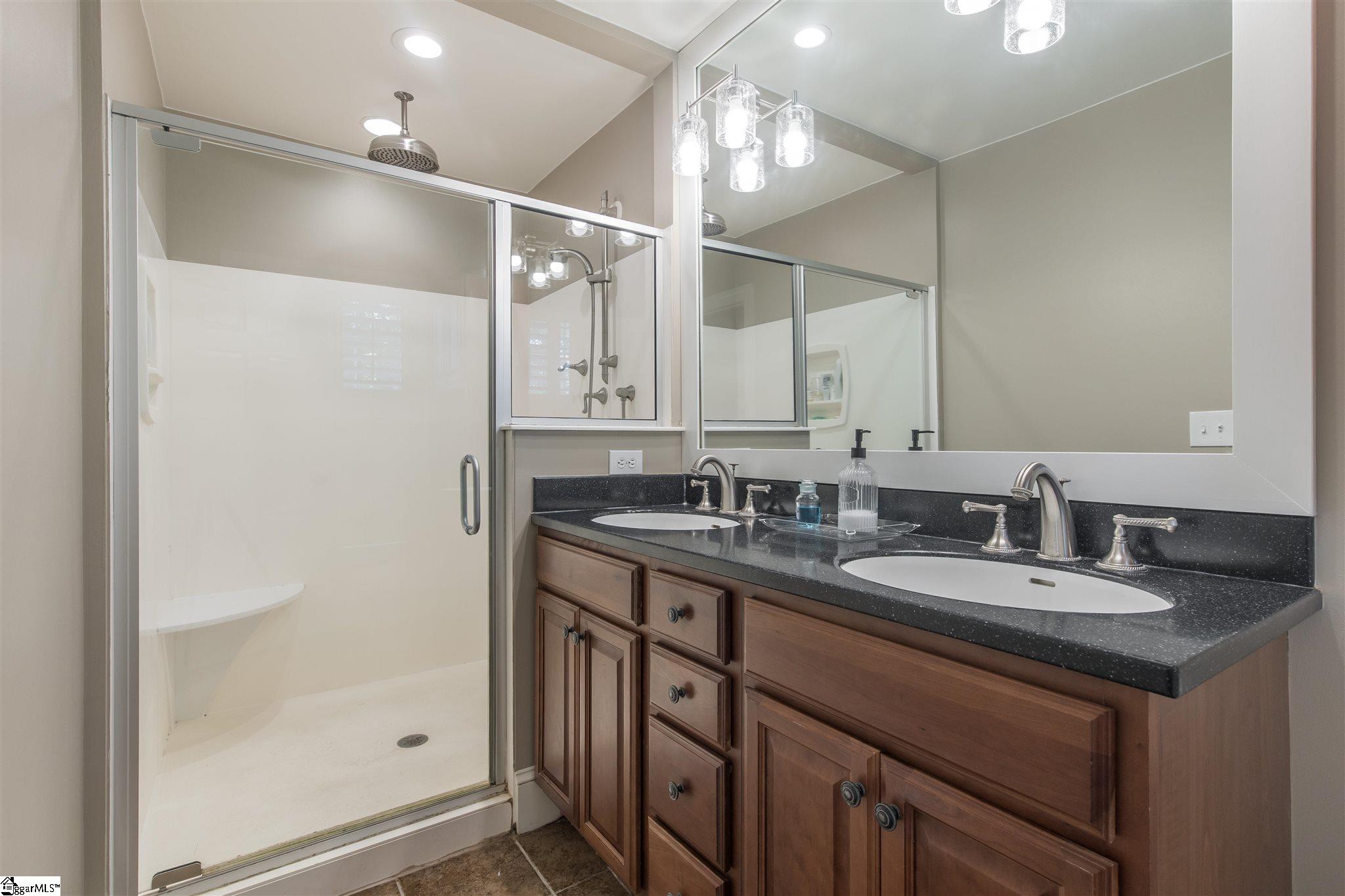 216 Botany Road Greenville, SC 29615 - Photo 14 of 30 Gallery Image 14