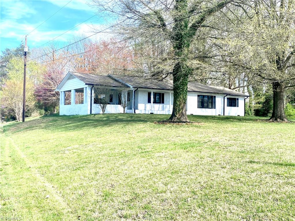 611 South Main St