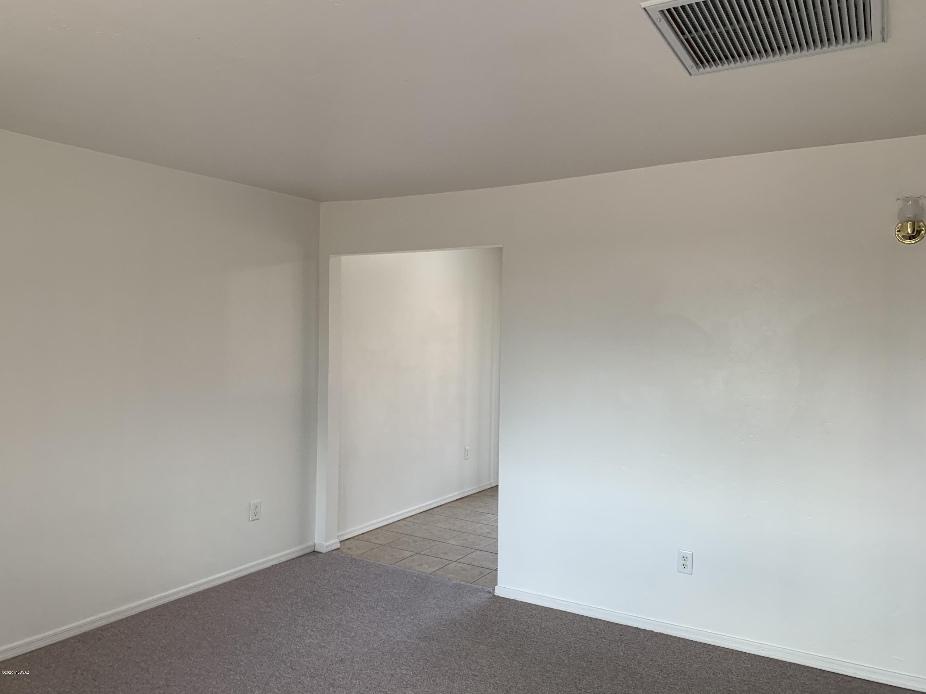 350 North Silverbell Road, Unit 189 Tucson, AZ 85745 - Photo 6 of 35