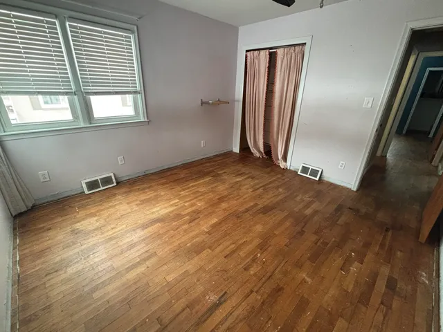 $169,900 | 400 Colfax Street, Jackson, MI 49203