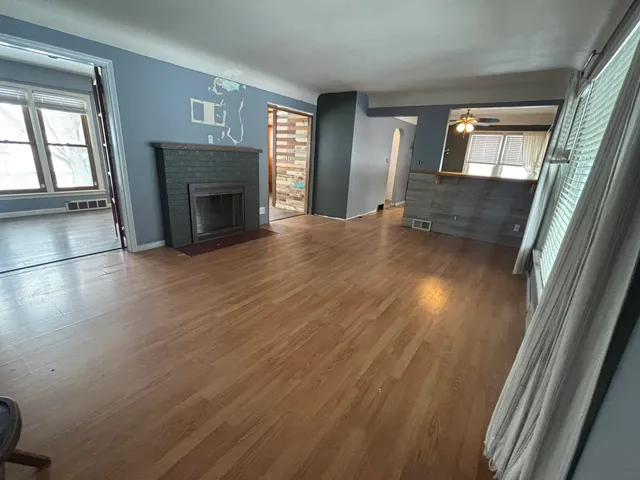 $169,900 | 400 Colfax Street, Jackson, MI 49203