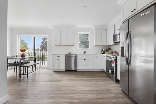 $729,900 | 161 Sumner Street, Unit 2, Quincy, MA 02169