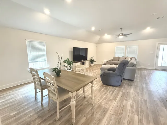 $345,000 | 10325 South Goshawk Trail, Conroe, TX 77385