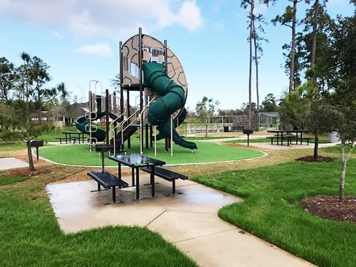 $345,000 | 10325 South Goshawk Trail, Conroe, TX 77385