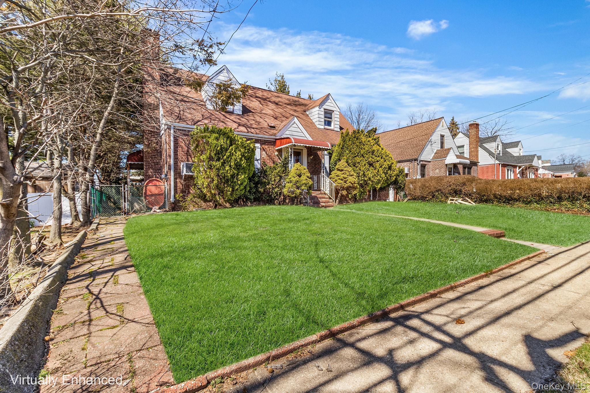 11 Henry Street Valley Stream, NY 11580 - Photo 2 of 4 a view of a volley ball court