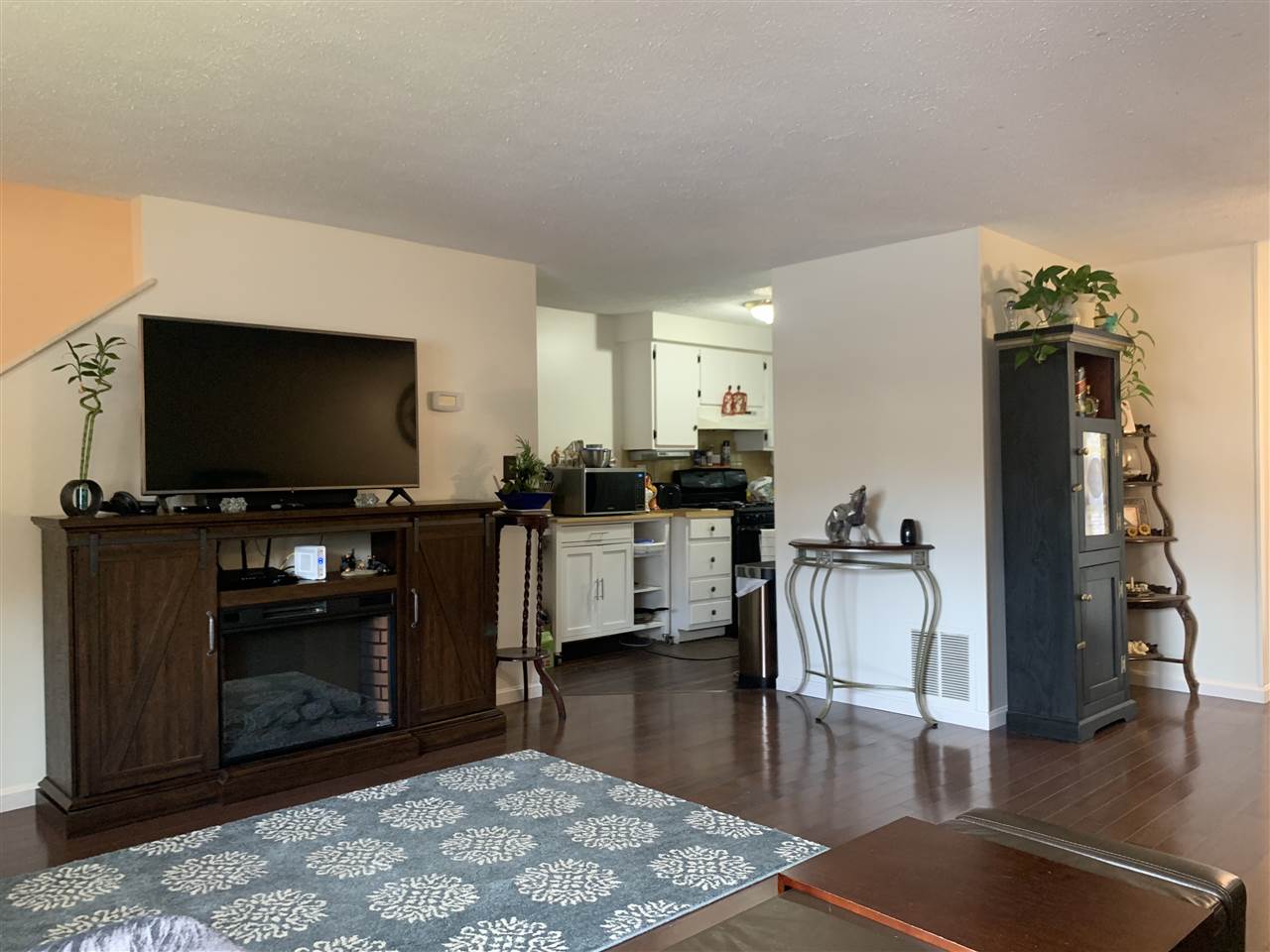 8 B Cedarbrook Village, Unit 8B Rochester, NH 03867 - Photo 6 of 32 Gallery Image 6