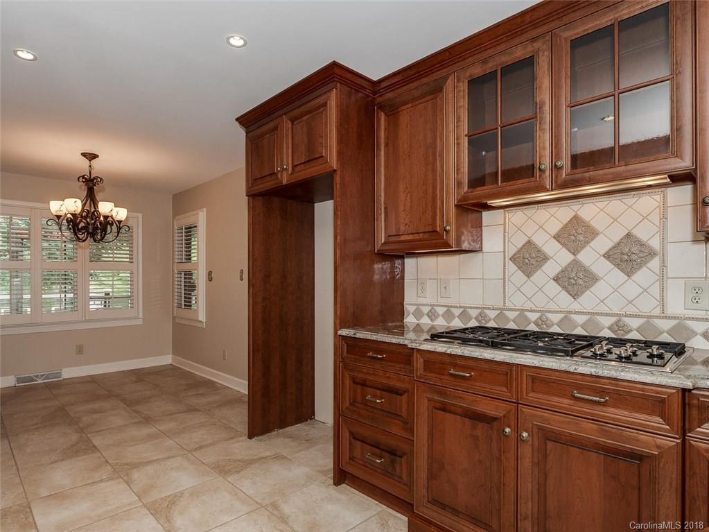 4123 Quail View Road Charlotte, NC 28226 - Photo 4 of 24 Gallery Image 4