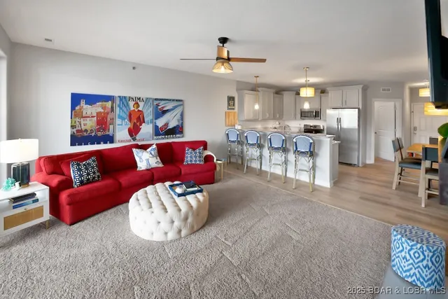 $405,000 | 186 Sunset Palms Drive, Unit 4K, Camdenton, MO 65020