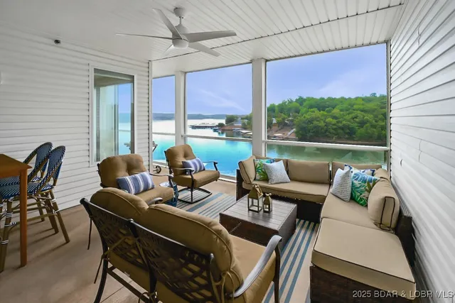 $425,000 | 186 Sunset Palms Drive, Unit 4K, Camdenton, MO 65020