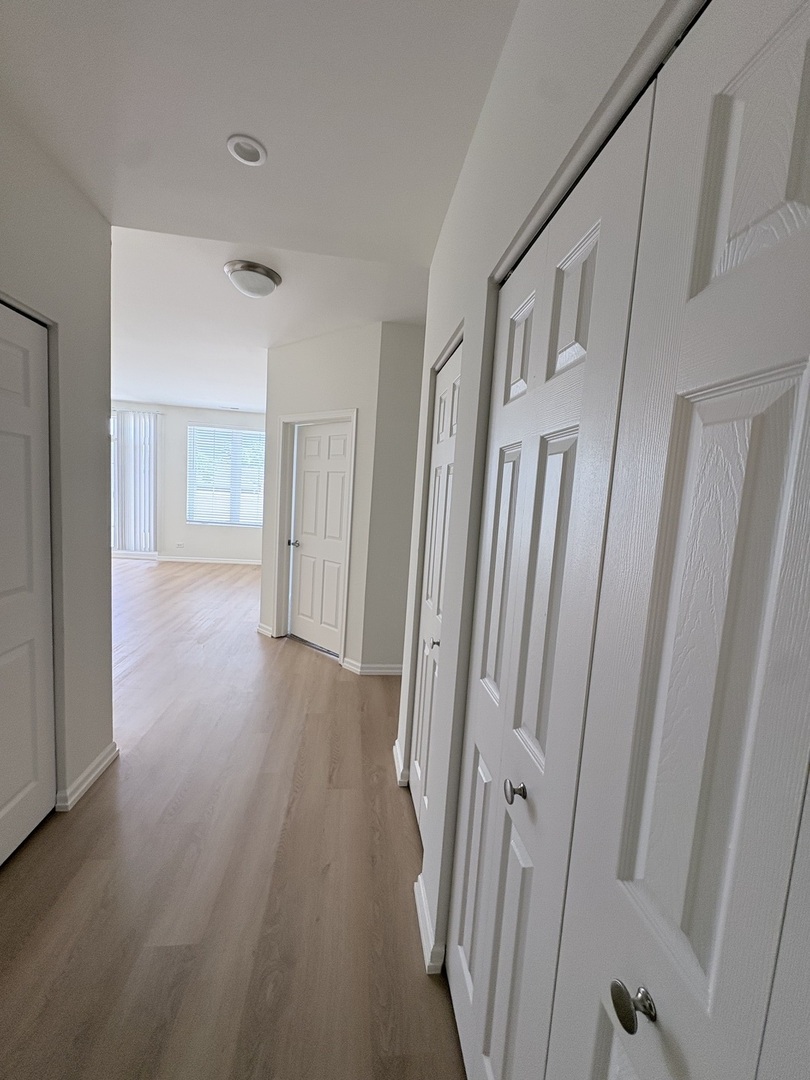 625 Deerfield Road, Unit 206 Deerfield, IL 60015 - Photo 12 of 15
