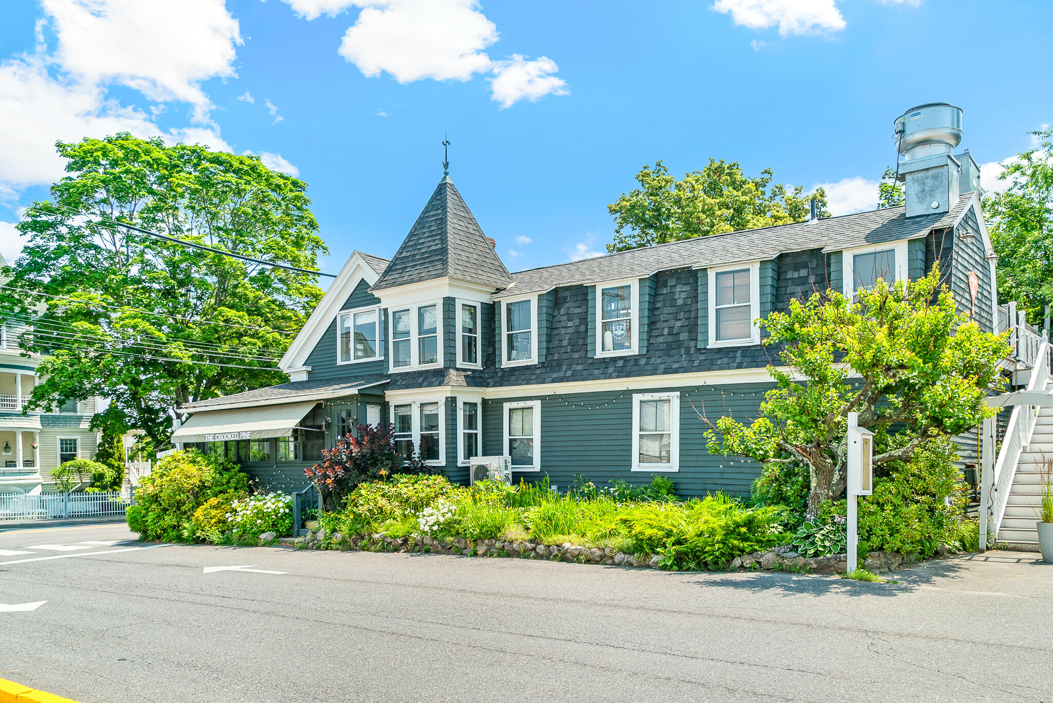 30 Shore Road Ogunquit, ME 03907 - Photo 26 of 33 side