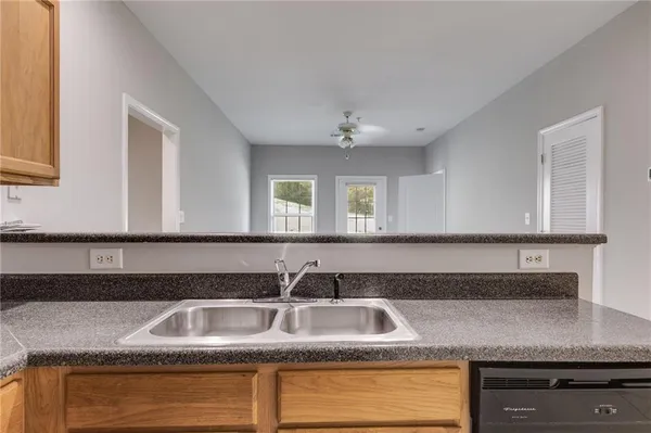 $175,000 | 7712 Autry Circle, Unit 701, Douglasville, GA 30134