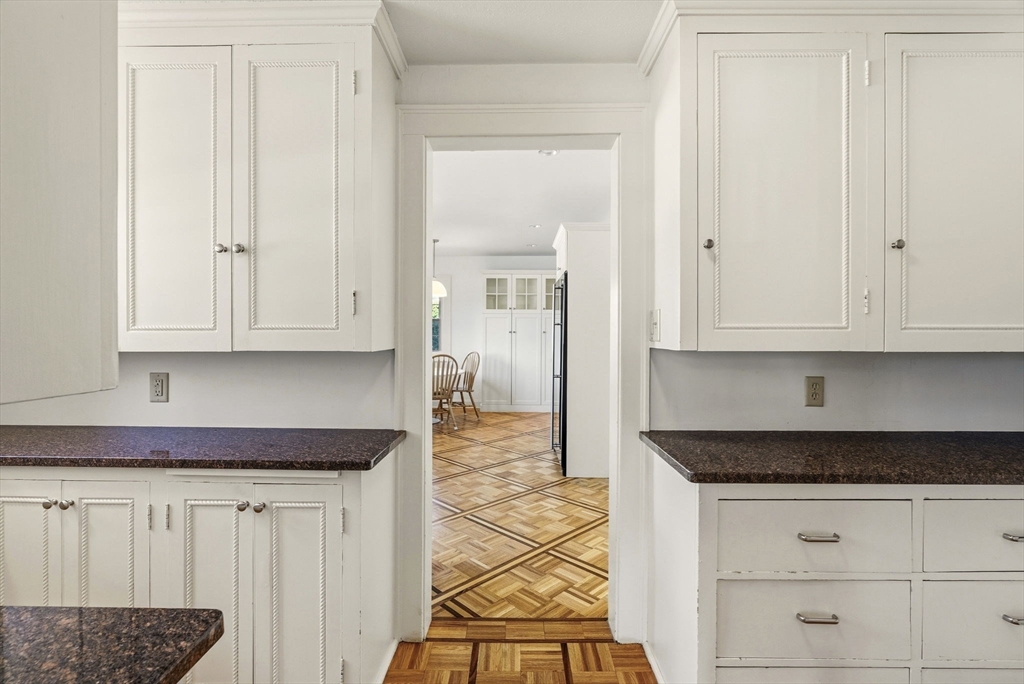 55 Dover Road Longmeadow, MA 01106 - Photo 27 of 42