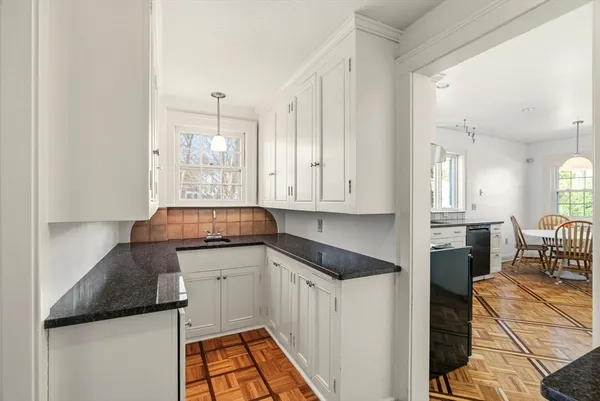 $749,000 | 55 Dover Road, Longmeadow, MA 01106