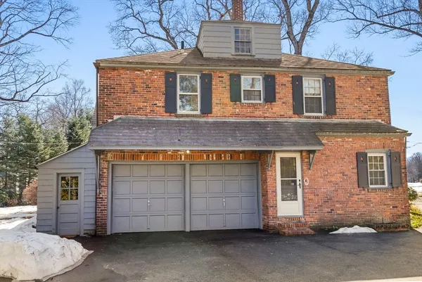 $749,000 | 55 Dover Road, Longmeadow, MA 01106