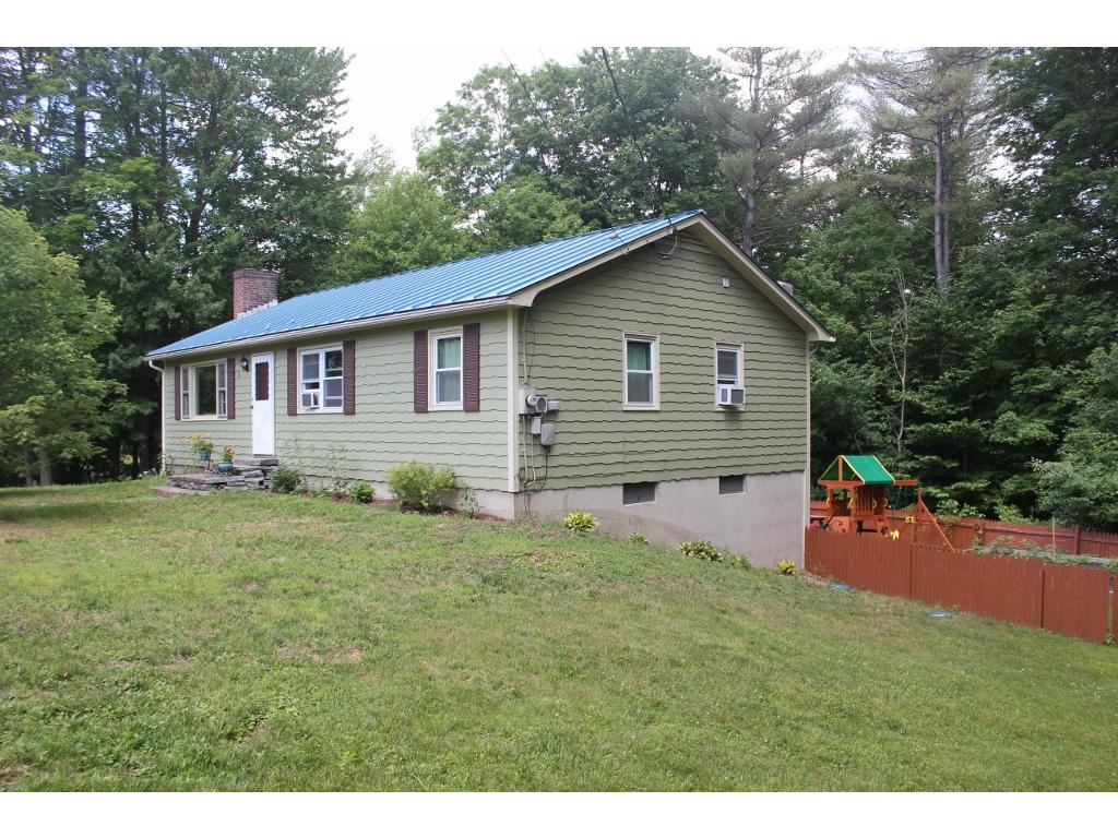 8 Park Ridge Road Springfield, VT 05156 - Photo 5 of 27