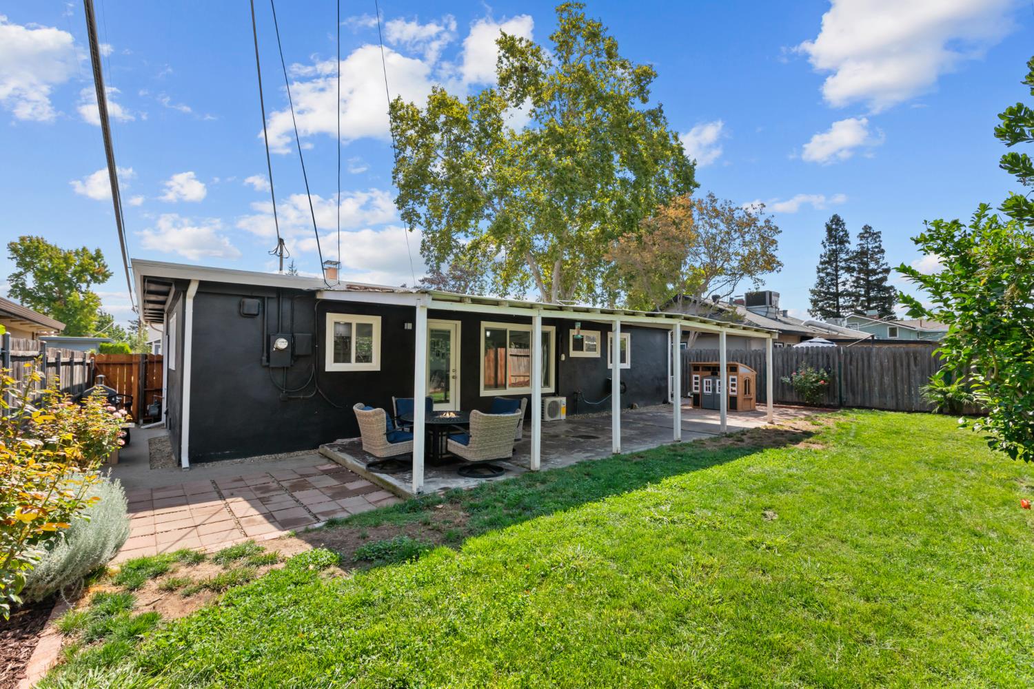 2209 Tevis Road Sacramento, CA 95825 - Photo 27 of 30 Gallery Image 27