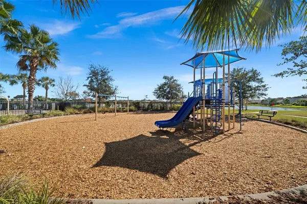 $2,300 | 5429 Tripoli Drive, Palmetto, FL 34221