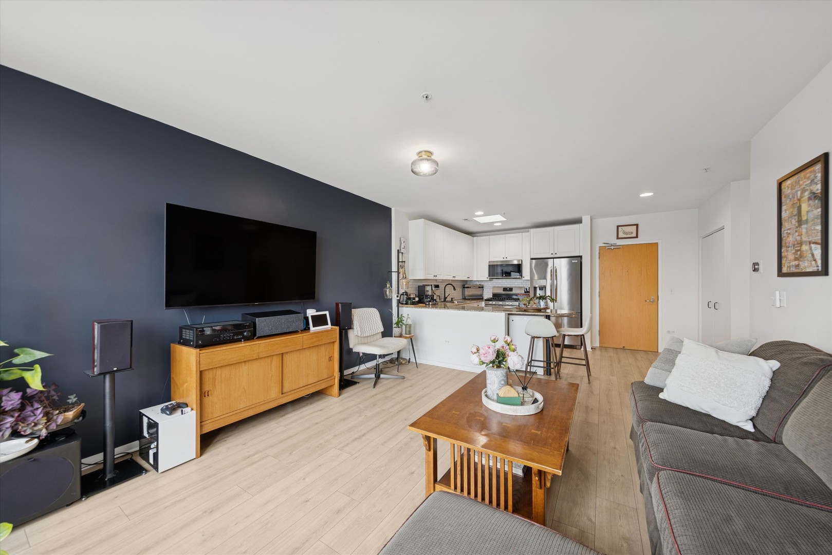 7243 Madison Street, Unit 412 Forest Park, IL 60130 - Photo 8 of 15