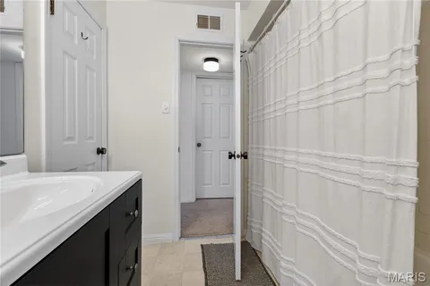 $275,000 | 4436 McPherson Avenue, Unit A, St. Louis, MO 63108