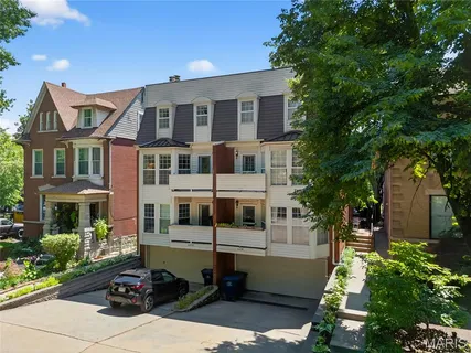 $275,000 | 4436 McPherson Avenue, Unit A, St. Louis, MO 63108