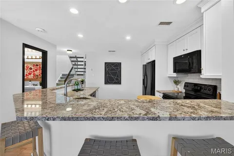 $275,000 | 4436 McPherson Avenue, Unit A, St. Louis, MO 63108