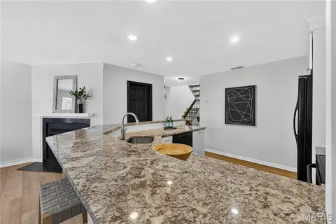 $275,000 | 4436 McPherson Avenue, Unit A, St. Louis, MO 63108