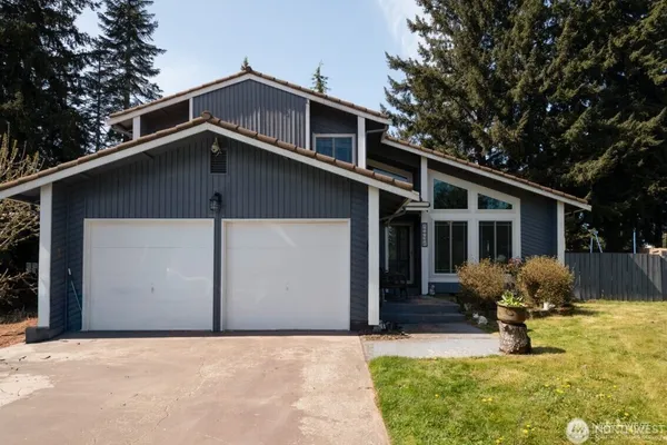 $3,200 | 1427 33rd Ave Court Southwest, Puyallup, WA 98373