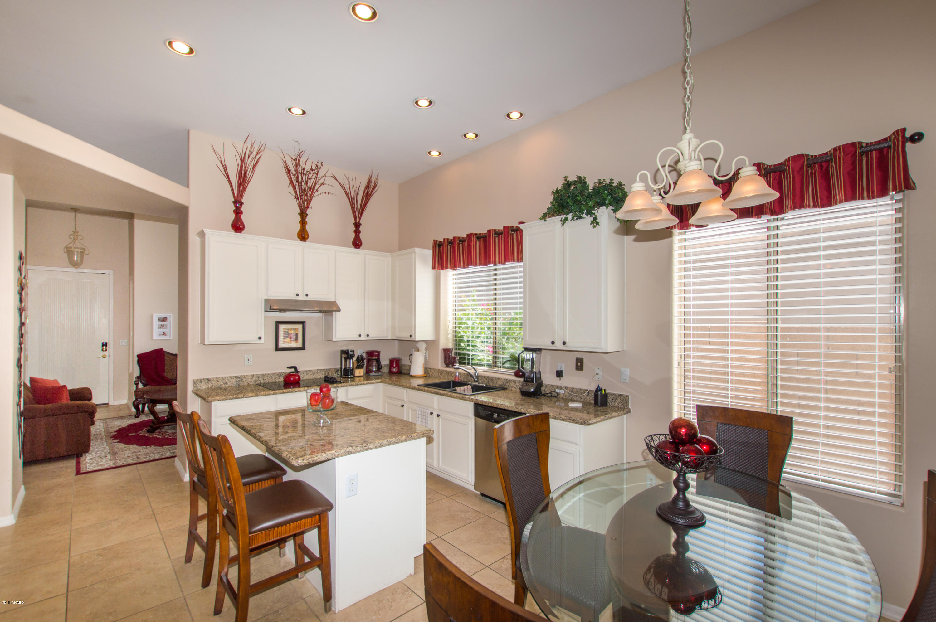 3123 East Amber Ridge Way Phoenix, AZ 85048 - Photo 7 of 42 06 Kitchen