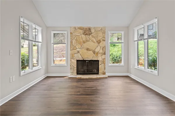 $285,000 | 325 Skylark Circle, Greer, SC 29650