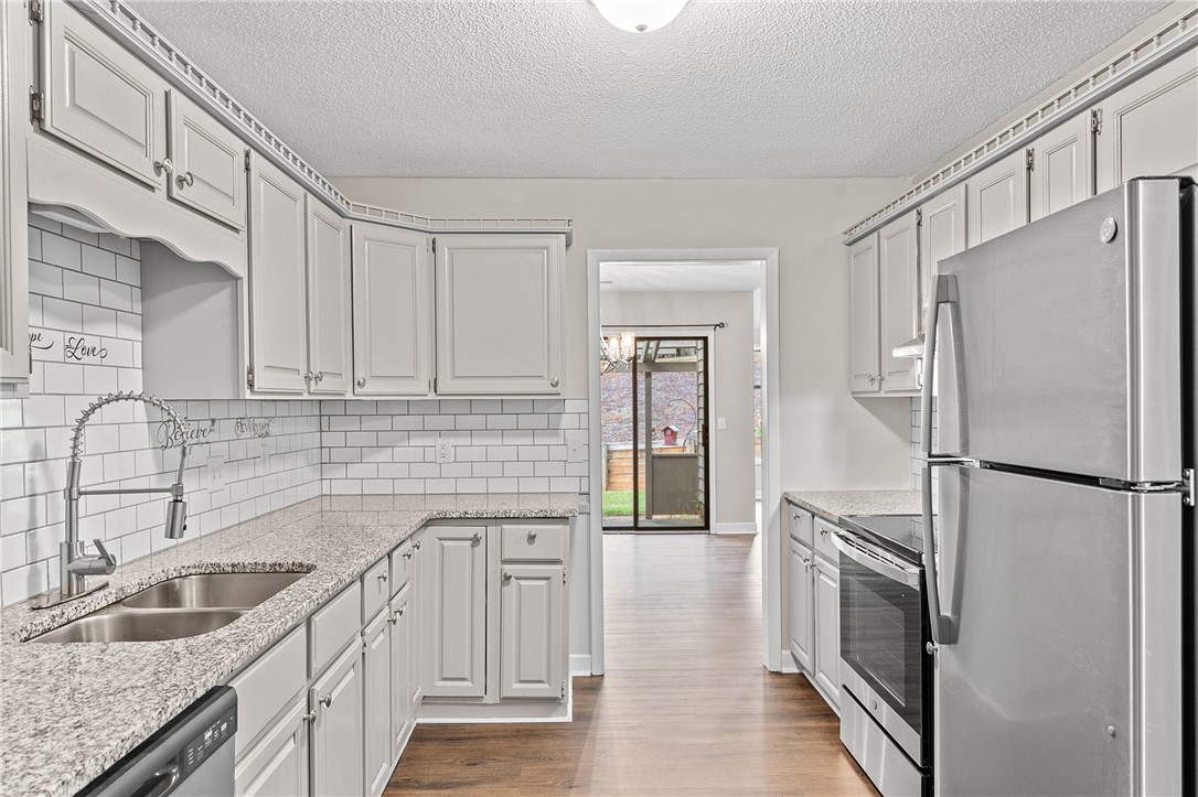 325 Skylark Circle Greer, SC 29650 - Photo 19 of 45