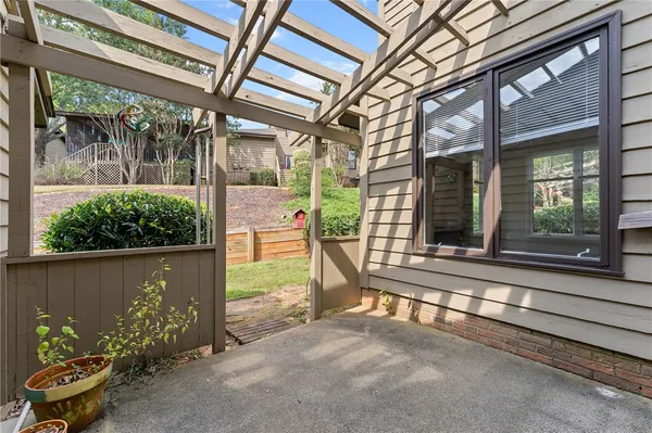 $285,000 | 325 Skylark Circle, Greer, SC 29650