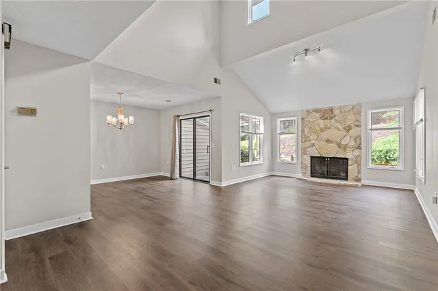 $295,000 | 325 Skylark Circle, Greer, SC 29650