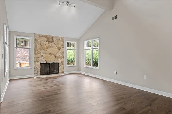 $285,000 | 325 Skylark Circle, Greer, SC 29650