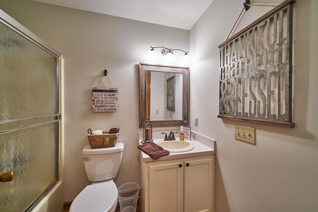14166 Robins Road Westerville, OH 43082 - Photo 14 of 30 Gallery Image 14