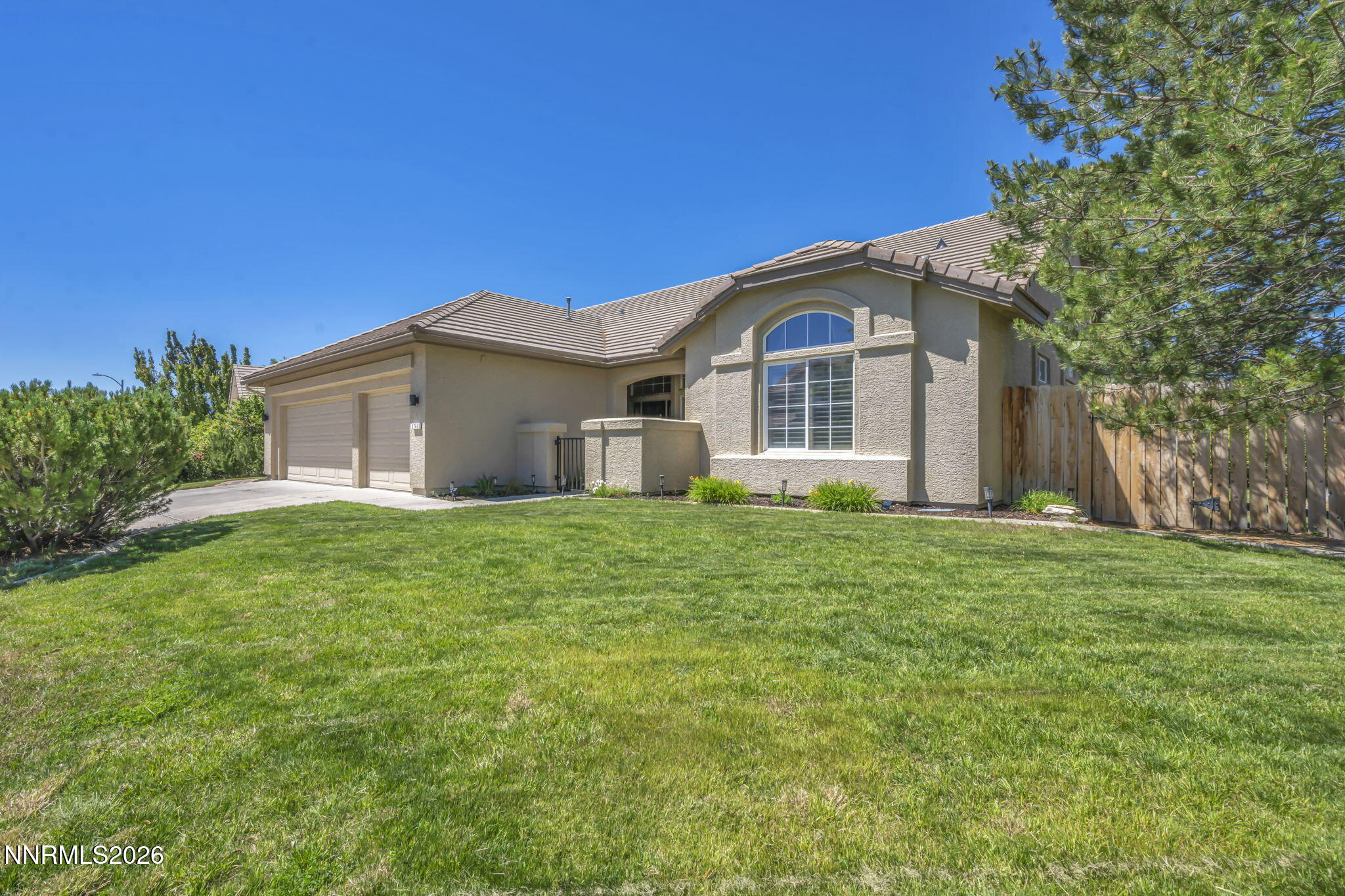 2761 Sunline Drive Reno, NV 89523 - Photo 8 of 72 6-web-or-mls-2761-sunline-dr