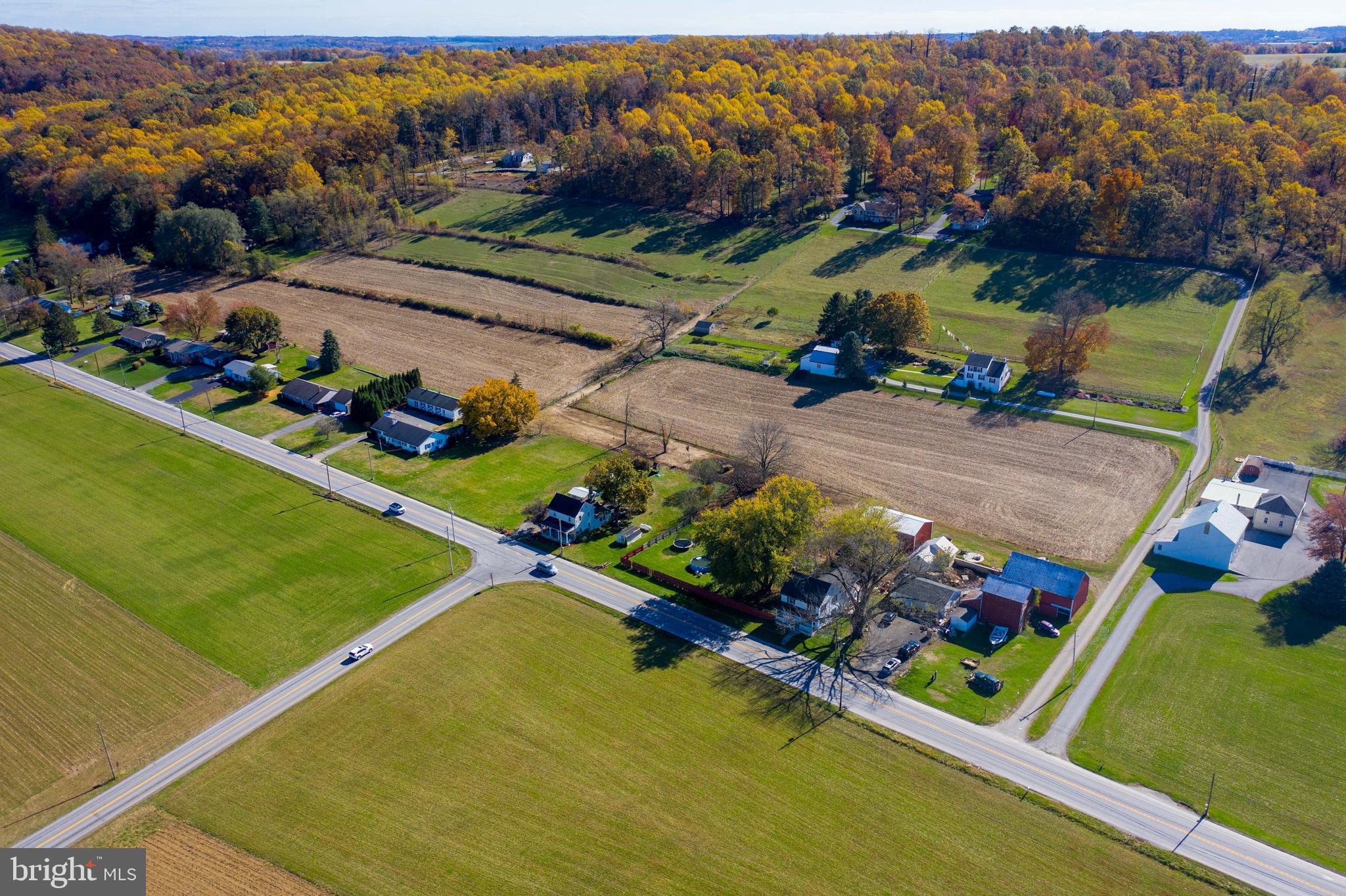 5010 Strasburg Road Kinzers, PA 17535 - Photo 11 of 25