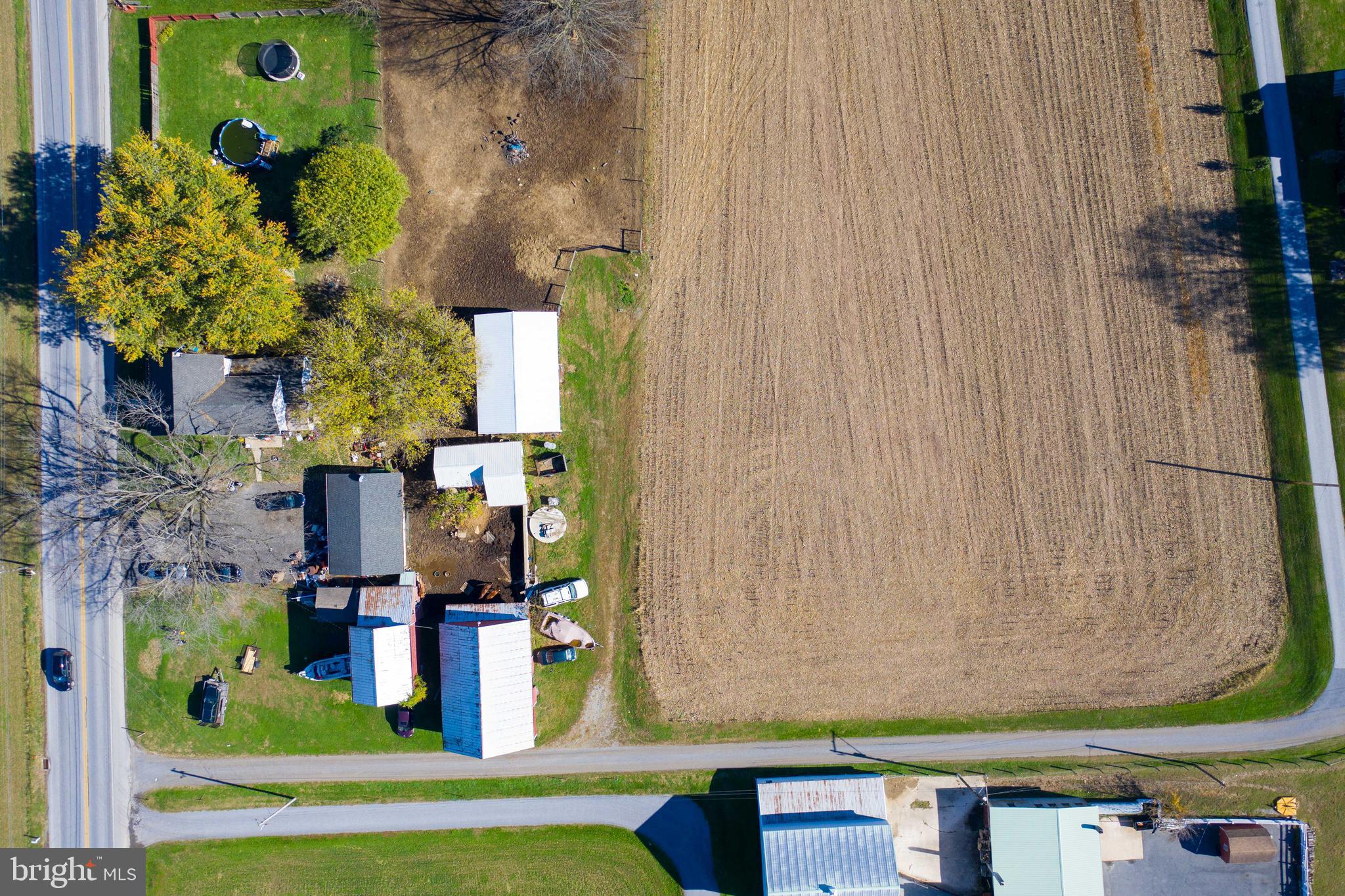 5010 Strasburg Road Kinzers, PA 17535 - Photo 8 of 25