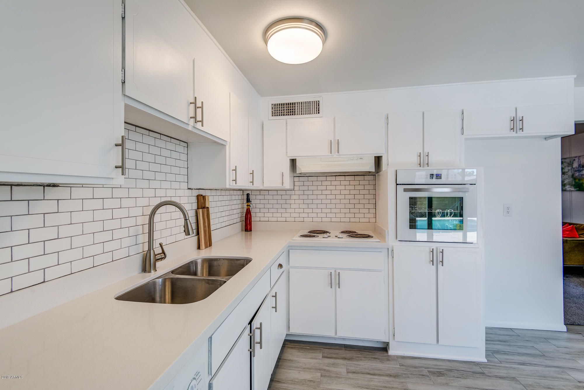 3533 East Hearn Road Phoenix, AZ 85032 - Photo 12 of 29 DSC_1945_