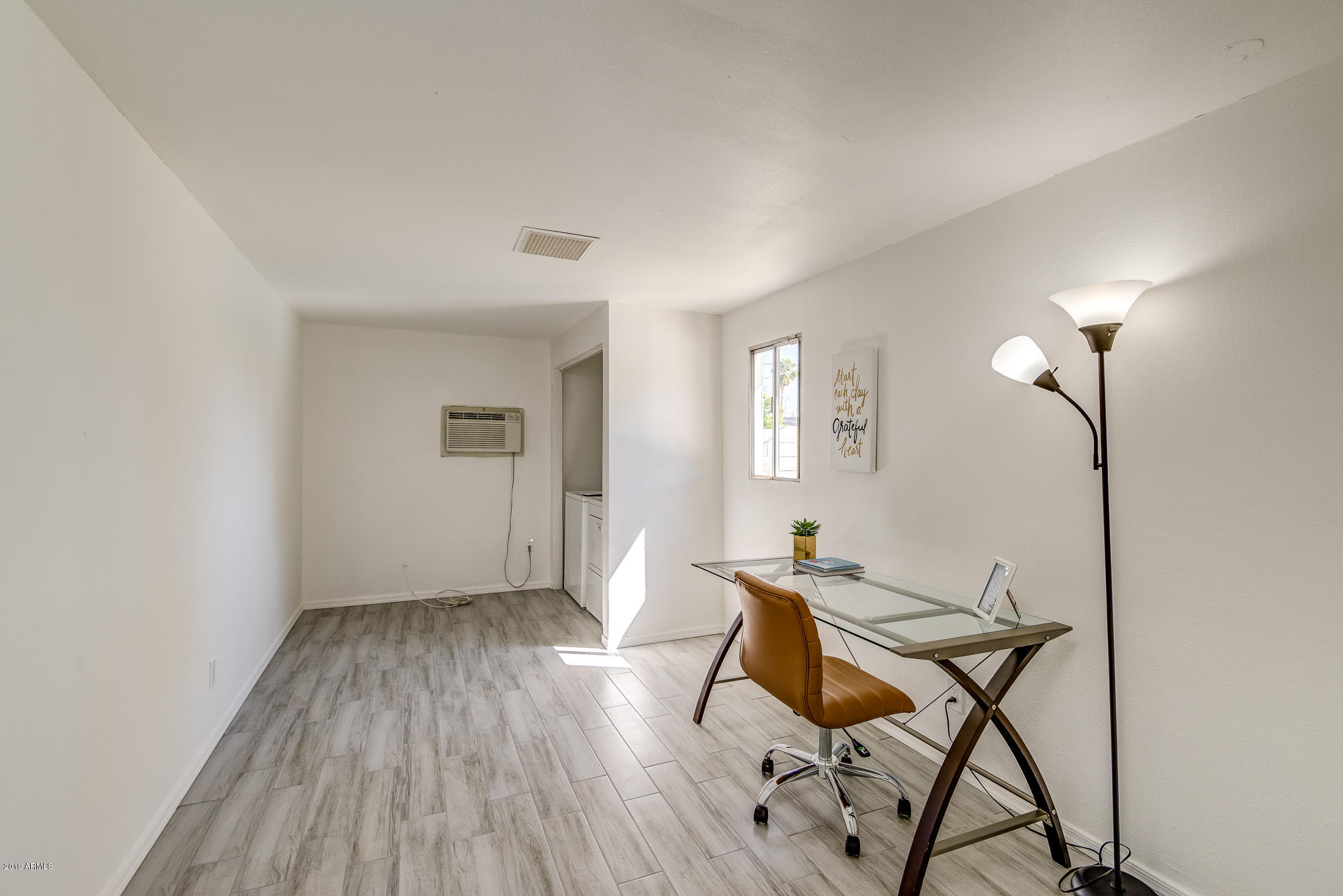 3533 East Hearn Road Phoenix, AZ 85032 - Photo 17 of 29 DSC_1960_