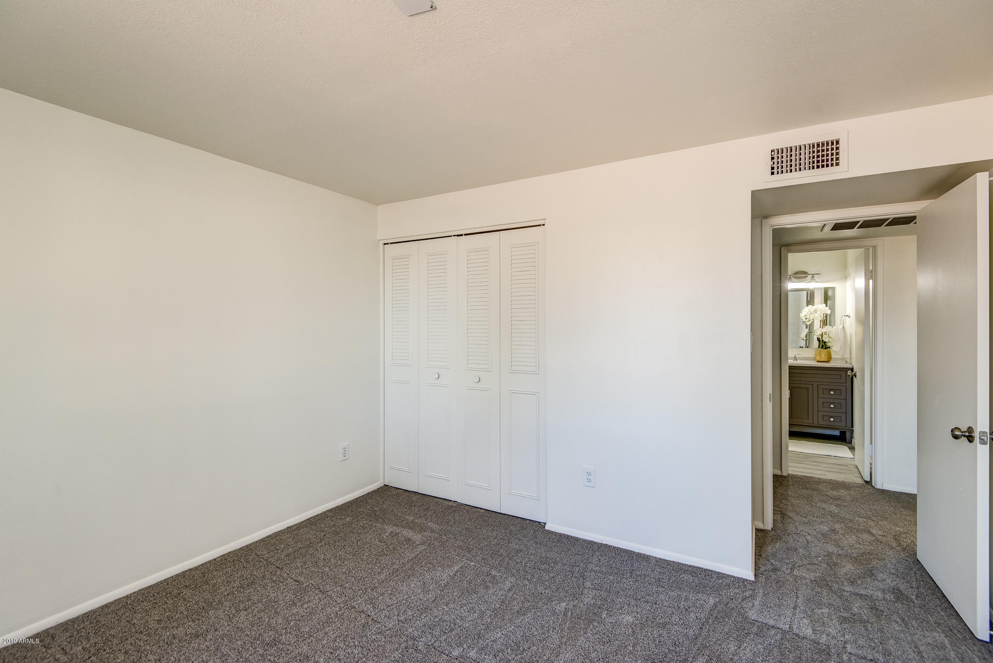 3533 East Hearn Road Phoenix, AZ 85032 - Photo 19 of 29 DSC_1890_