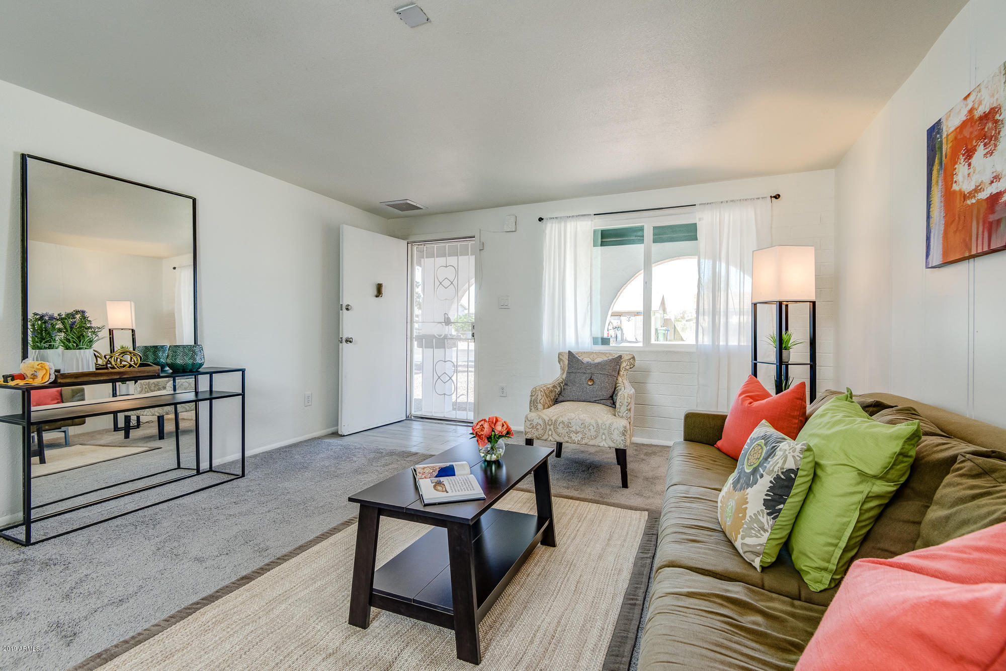 3533 East Hearn Road Phoenix, AZ 85032 - Photo 9 of 29 DSC_1971_