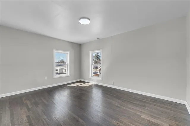 $1,205 | 5208 East 8th Street, Unit 2, Kansas City, MO 64124