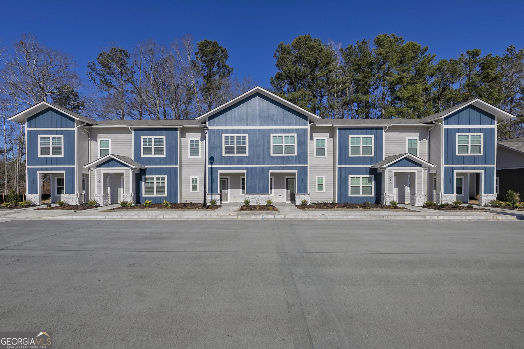 232 Rooker Drive LaGrange, GA 30241 - Photo 2 of 15 a front view of a house with a yard