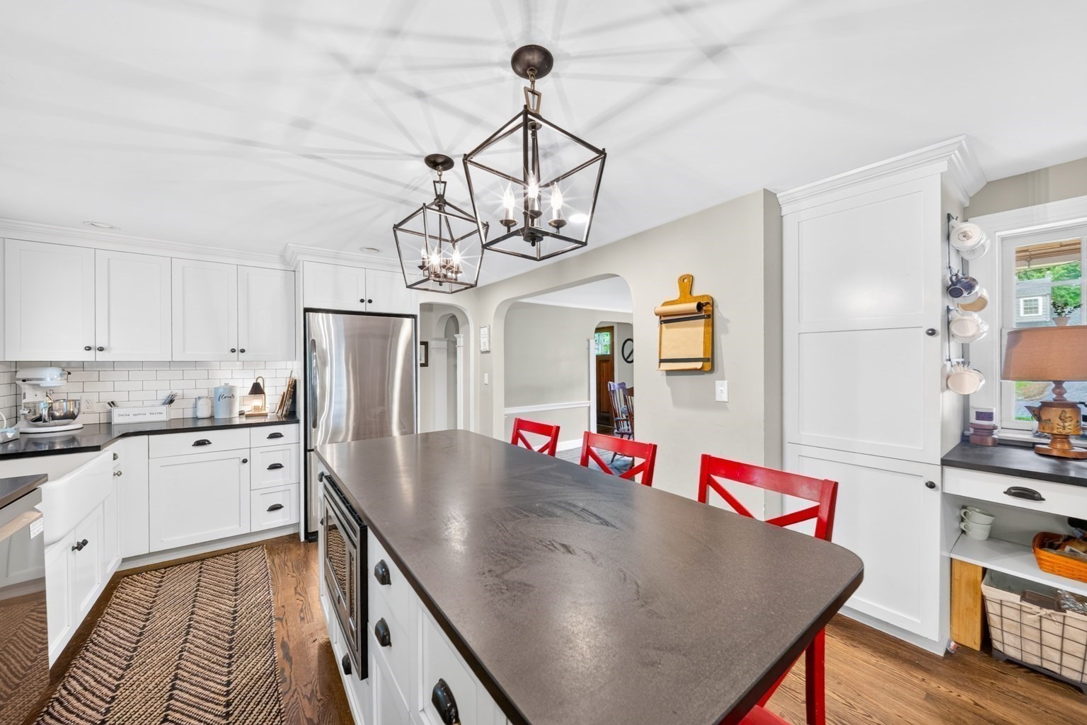 118 Pine Ridge Road Reading, MA 01867 - Photo 6 of 42 Gallery Image 6